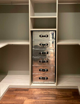 П-образная гардеробная