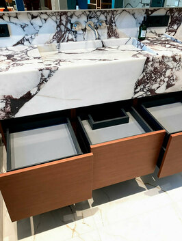 Тумба для ванной с ящиками